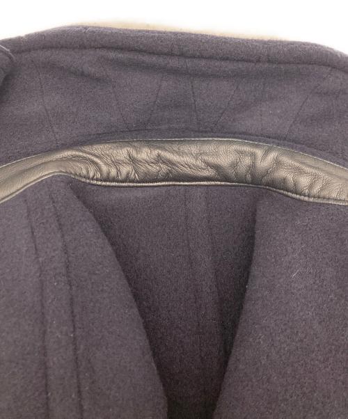 TAKAHIROMIYASHITA TheSoloIst.（タカヒロミヤシタ ザソロイスト）TAKAHIROMIYASHITA TheSoloIst. 「right - left pencil silhouette double breasted peacoat．」Pコート ネイビー サイズ:SIZE 44の古着・服飾アイテム