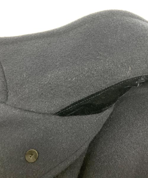 TAKAHIROMIYASHITA TheSoloIst.（タカヒロミヤシタ ザソロイスト）TAKAHIROMIYASHITA TheSoloIst. 「right - left pencil silhouette double breasted peacoat．」Pコート ネイビー サイズ:SIZE 44の古着・服飾アイテム