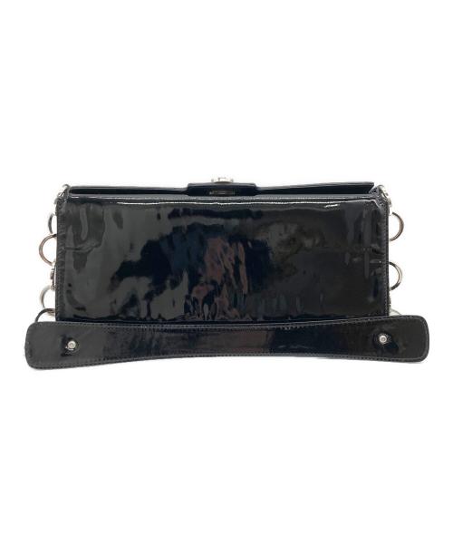 Salvatore Ferragamo（サルヴァトーレ フェラガモ）Salvatore Ferragamo (サルヴァトーレ フェラガモ) パテントレザーチェーンショルダーバッグ ブラック サイズ:実寸サイズをご参照下さい。の古着・服飾アイテム