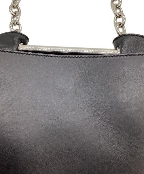 BALENCIAGA（バレンシアガ）BALENCIAGA (バレンシアガ) チェーンショルダーバケットバッグ ブラックの古着・服飾アイテム