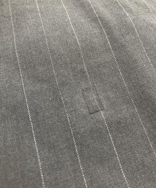 GIORGIO ARMANI CLASSICO（ジョルジオアルマーニ クラシコ）GIORGIO ARMANI CLASSICO (ジョルジオアルマーニ クラシコ) SUPER 150's ダブルセットアップ グレー サイズ:SIZE 52の古着・服飾アイテム