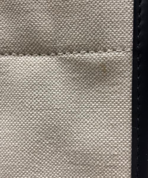 BALENCIAGA（バレンシアガ）BALENCIAGA (バレンシアガ) HARDWARE TOTE S/2way トートバッグ アイボリー×ブラックの古着・服飾アイテム