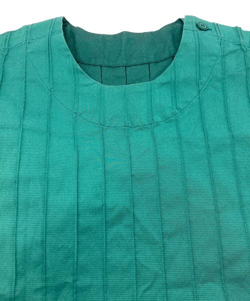 A-POC ABLE ISSEY MIYAKE（エイポック エイブル イッセイ ミヤケ）A-POC ABLE ISSEY MIYAKE (エイポック エイブル イッセイ ミヤケ) TYPE-W カットソー グリーン サイズ:SIZE Sの古着・服飾アイテム