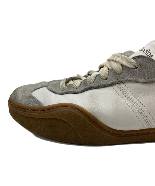 Acne studios（アクネ ストゥディオズ）Acne studios (アクネ ストゥディオス) レースアップスニーカー グレー×ホワイト サイズ:SIZE40の古着・服飾アイテム