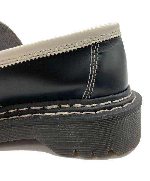 Dr.Martens（ドクターマーチン）Dr.Martens (ドクターマーチン) シューズ ホワイト×ブラック サイズ:SIZE24cmの古着・服飾アイテム
