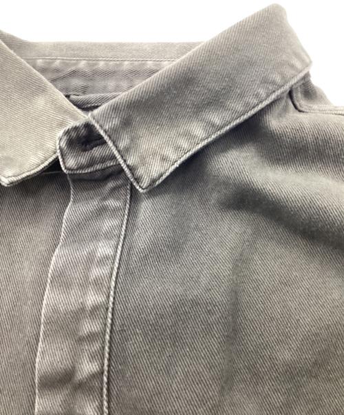 entire studios（エンタイアスタジオ）entire studios (エンタイアスタジオ) Herculean Shirt in Stonelight グレー サイズ:SIZE Mの古着・服飾アイテム