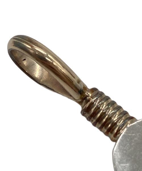 HARVEY MACE（ハーヴィー・メイス）HARVEY MACE (ハーヴィー・メイス) 12KGF イーグルフェザー ペンダント S/右 シルバー×ゴールドの古着・服飾アイテム