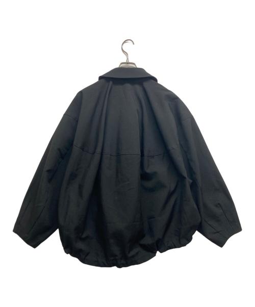 STYLE MIXER（スタイルミキサー）STYLE MIXER (スタイルミキサー) カーブフォルムライトブルゾン ブラック サイズ:Freeの古着・服飾アイテム