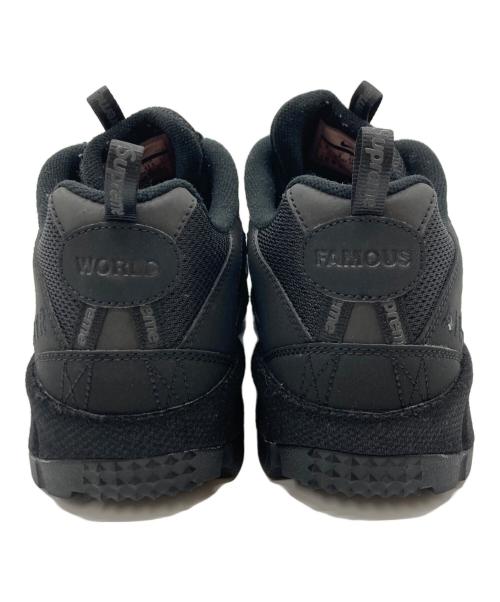 NIKE（ナイキ）NIKE (ナイキ) SUPREME (シュプリーム) AIR HUMARA 17 ブラック サイズ:US9の古着・服飾アイテム