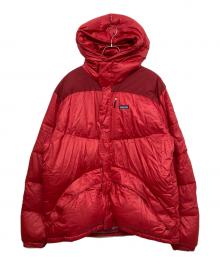 Patagonia（パタゴニア）の古着「ダウンジャケット」｜レッド