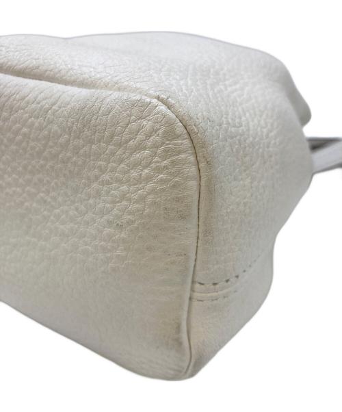 MICHAEL KORS（マイケル・コース）MICHAEL KORS (マイケル・コース) チェーンショルダーバッグ ホワイト サイズ:実寸サイズをご参照下さい。の古着・服飾アイテム