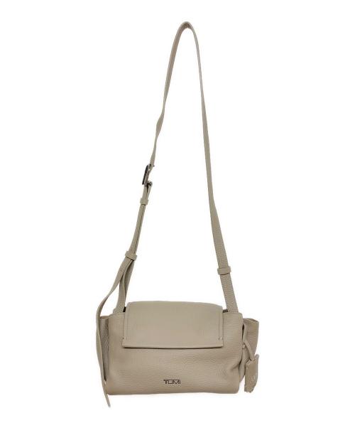 TUMI（トゥミ）TUMI (トゥミ) Kerrie Crossbody/ケリークロスボディバッグ ベージュの古着・服飾アイテム