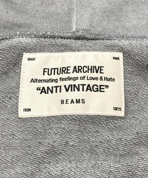BEAMS（ビームス）BEAMS (ビームス) FUTURE ARCHIVE (フューチャー アーカイブ) AGING SWEAT ZIPUP HOODIE グレー サイズ:SIZE Mの古着・服飾アイテム