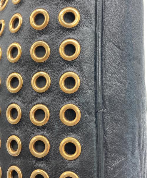 PRADA（プラダ）PRADA (プラダ) パンチング レザー スタッズ ハンドバッグ ブラックの古着・服飾アイテム