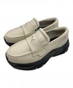 PUMAプーマ）の古着「LOAFYR WMNS ALPINE SNOW/PUMA BLACK」｜アイボリー