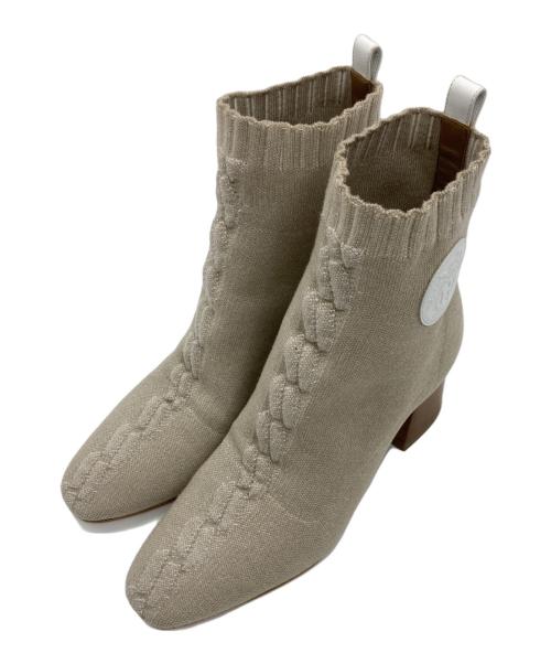 HERMES（エルメス）HERMES (エルメス) ショートブーツ アイボリー サイズ:SIZE 36 1/2の古着・服飾アイテム