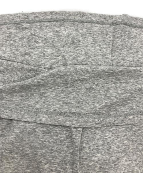 MIU MIU（ミュウミュウ）MIU MIU (ミュウミュウ) リブ ジャージー スカート グレー サイズ:SIZE Sの古着・服飾アイテム