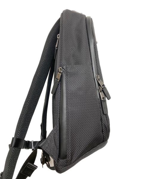 HUNTING WORLD（ハンティングワールド）HUNTING WORLD (ハンティングワールド) ユーティリティネオ/バックパック ブラック サイズ:実寸サイズをご参照下さい。の古着・服飾アイテム