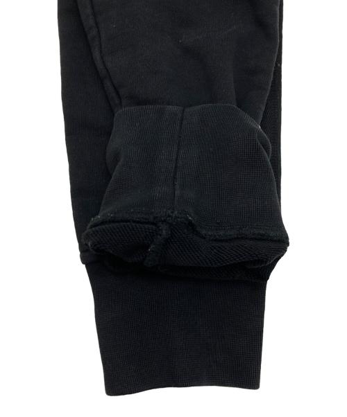 Vivienne Westwood（ヴィヴィアンウエストウッド）Vivienne Westwood (ヴィヴィアンウエストウッド) ロゴ刺繍ジップパーカー ブラック サイズ:SIZE Mの古着・服飾アイテム