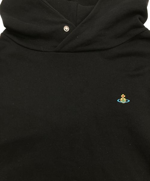 Vivienne Westwood（ヴィヴィアンウエストウッド）Vivienne Westwood (ヴィヴィアンウエストウッド) オーブ刺繍パーカー ブラック サイズ:SIZE Lの古着・服飾アイテム