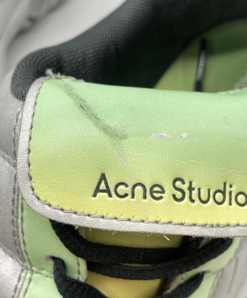 Acne studios（アクネ ストゥディオズ）Acne studios (アクネ ストゥディオズ) Bolzter Football シルバー サイズ:EU39の古着・服飾アイテム