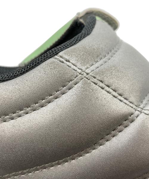 Acne studios（アクネ ストゥディオズ）Acne studios (アクネ ストゥディオズ) Bolzter Football シルバー サイズ:EU39の古着・服飾アイテム