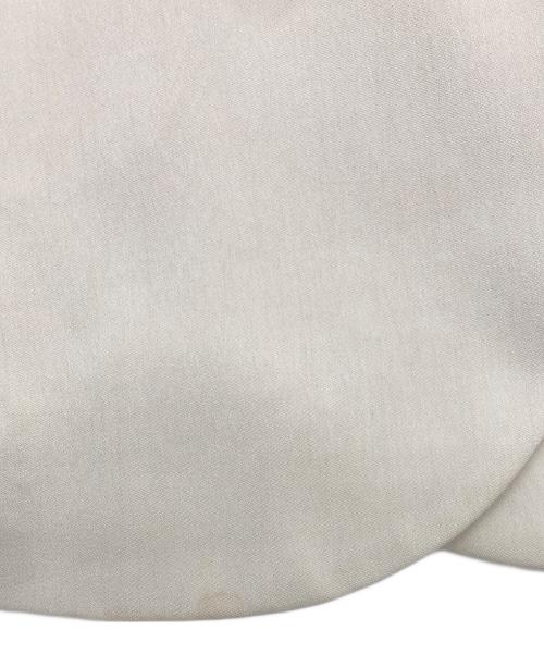 Noble（ノーブル）Noble (ノーブル) スリーブスリットケープジャケット ベージュ サイズ:SIZE Freeの古着・服飾アイテム