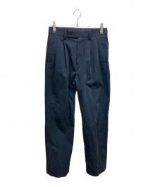 TOMORROW LAND（トゥモローランド）の古着「コットンナイロンツイル 2タックワイドストレートパンツ」｜ネイビー