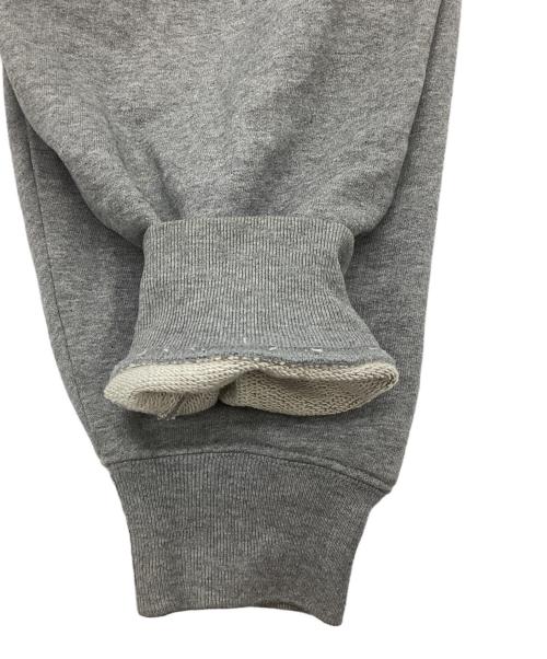 Acne studios（アクネ ストゥディオズ）Acne studios (アクネ ストゥディオズ) ファイスパッチ オーバーサイズ フーディ プルオーバーパーカー グレー サイズ:SIZE XSの古着・服飾アイテム
