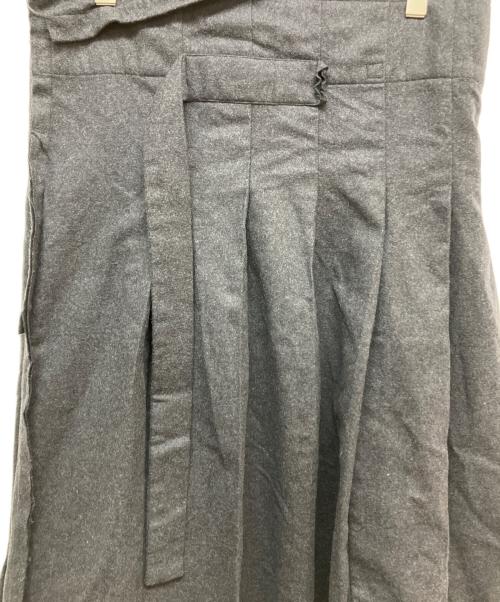 COMME des GARCONS（コムデギャルソン）COMME des GARCONS (コムデギャルソン) ウールラップスカート GP-S042 グレー サイズ:Mの古着・服飾アイテム