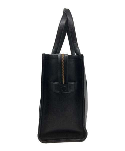 MARC JACOBS（マークジェイコブス）MARC JACOBS (マークジェイコブス) ザ レザー トート バッグ ラージ ブラック サイズ:実寸サイズをご参照下さい。の古着・服飾アイテム