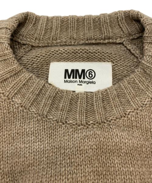 MM6 Maison Margiela（エムエムシックスメゾンマルジェラ）MM6 Maison Margiela (エムエムシックスメゾンマルジェラ) ラグランスリーブ プルオーバー アシンメトリーニット S32GP0206 S17451 ブラウン サイズ:SIZE Sの古着・服飾アイテム