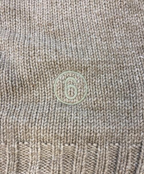 MM6 Maison Margiela（エムエムシックスメゾンマルジェラ）MM6 Maison Margiela (エムエムシックスメゾンマルジェラ) ラグランスリーブ プルオーバー アシンメトリーニット S32GP0206 S17451 ブラウン サイズ:SIZE Sの古着・服飾アイテム