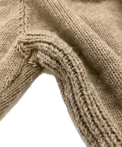 MM6 Maison Margiela（エムエムシックスメゾンマルジェラ）MM6 Maison Margiela (エムエムシックスメゾンマルジェラ) ラグランスリーブ プルオーバー アシンメトリーニット S32GP0206 S17451 ブラウン サイズ:SIZE Sの古着・服飾アイテム