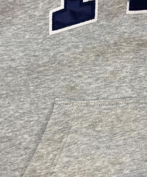 GAP（ギャップ）GAP (ギャップ) PALACE (パレス) パーカー グレー サイズ:SIZE BOYS L (140)の古着・服飾アイテム