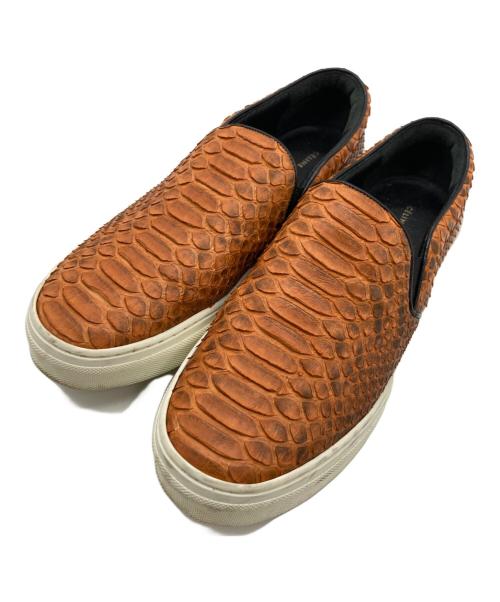 CELINE（セリーヌ）CELINE (セリーヌ) SNAKESKIN SLIP ON/スネークスキンスリッポン ブラウン サイズ:SIZE 38の古着・服飾アイテム