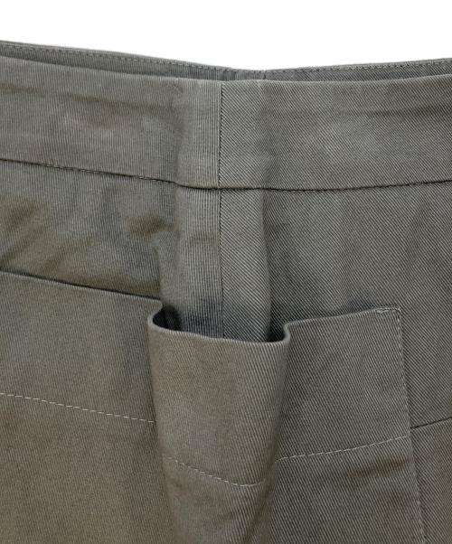 JIL SANDER NAVY（ジルサンダー ネイビー）JIL SANDER NAVY (ジルサンダー ネイビー) レイヤード台形コットンスカート グレー サイズ:SIZE32の古着・服飾アイテム