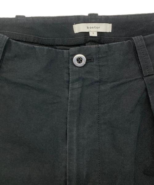 kontor（コントール）kontor (コントール) CURVE TAPERED PANTS ブラック サイズ:SIZE1の古着・服飾アイテム
