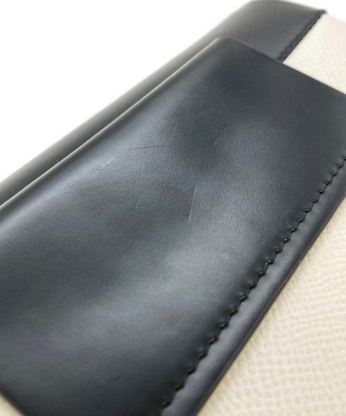 Maison Margiela（メゾンマルジェラ）Maison Margiela (メゾンマルジェラ) スナッチドスモールバッグ ブラック×ホワイト サイズ:実寸サイズをご参照下さい。の古着・服飾アイテム