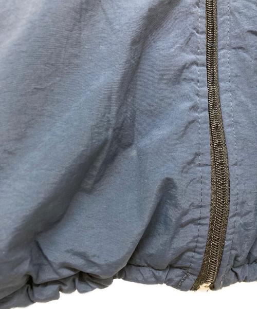 SBB（エスビービー）SBB (エスビービー) 中綿リバーシブルジャケットLITE REVERSIBLE JACKET ネイビー サイズ:SIZE Lの古着・服飾アイテム