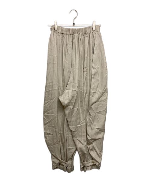 Curensology（カレンソロジー）Curensology (カレンソロジー) サテンタックパンツ ベージュ サイズ:SIZE36の古着・服飾アイテム