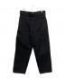 COMOLI（コモリ）の古着「ブラックデニムベルテッドパンツ」｜ブラック