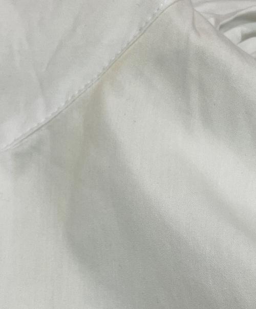 ALORS（アロー）ALORS (アロー) Geraldine フレアスリーブシャツ ホワイト サイズ:SIZE Freeの古着・服飾アイテム