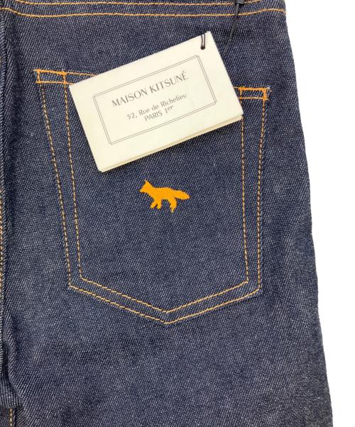 maison kitsune（メゾンキツネ）maison kitsune (メゾンキツネ) ジャパンスリムフィットデニムパンツ インディゴ サイズ:SIZE 25 未使用品の古着・服飾アイテム