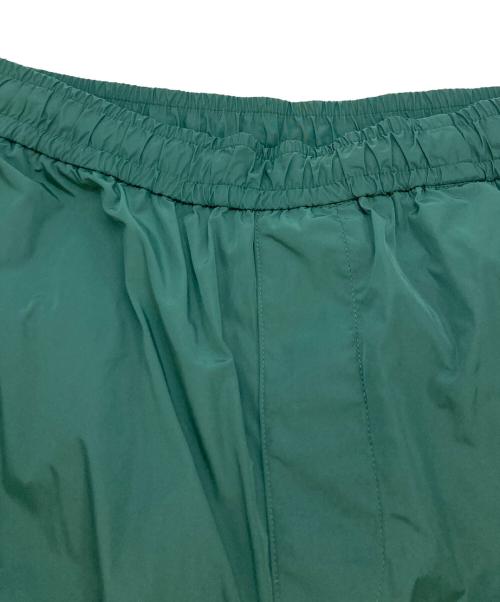 ATONSTAPLeS（エイトンステイプルズ）ATONSTAPLeS (エイトンステイプルズ) ハーフパンツ グリーン サイズ:SIZE76-86の古着・服飾アイテム