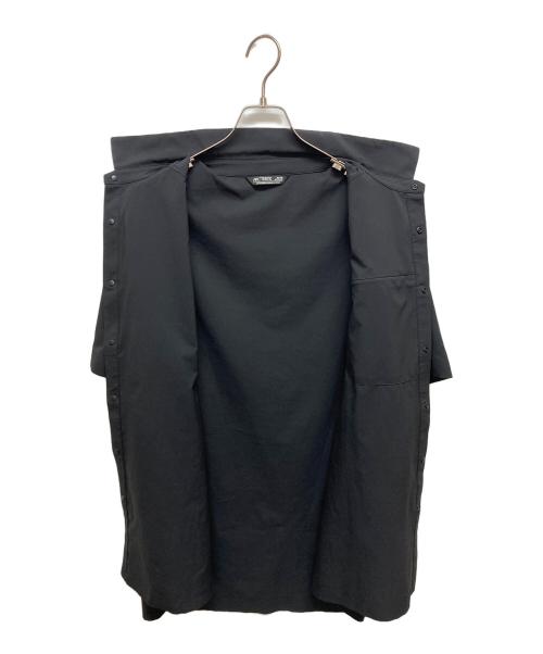 ARC'TERYX（アークテリクス）ARC'TERYX (アークテリクス) SKYLINE SS SHIRT ブラック サイズ:SIZE XLの古着・服飾アイテム