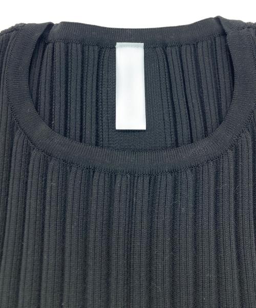 CFCL（シーエフシーエル）CFCL (シーエフシーエル) FLUTED SLEEVELESS TOP ネイビー サイズ:SIZE Freeの古着・服飾アイテム