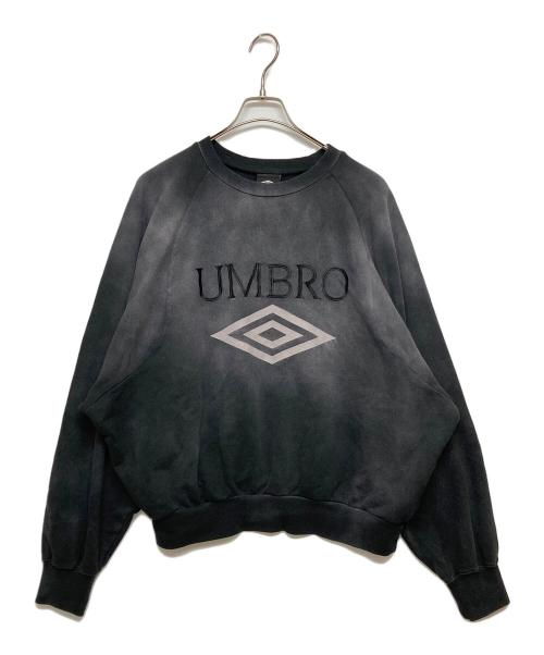 UMBRO（アンブロ）UMBRO (アンブロ) Lui's (ルイス) ピグメントクルーネックスウェット ブラック サイズ: SIZE Mの古着・服飾アイテム