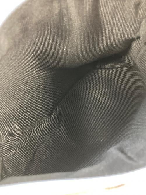 BURBERRY BLUE LABEL（バーバリー ブルー レーベル）BURBERRY BLUE LABEL (バーバリー ブルー レーベル) ポーチ付リングディテールハンドバッグ ブラック サイズ:実寸サイズをご参照下さい。の古着・服飾アイテム