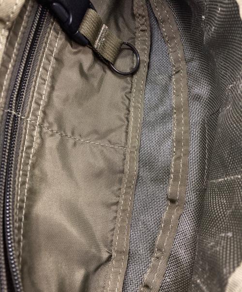 BRIEFING（ブリーフィング）BRIEFING (ブリーフィング) TRIPOD カーキ サイズ:実寸サイズをご参照下さい。の古着・服飾アイテム